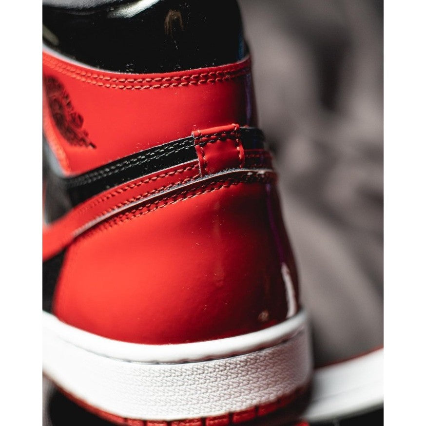 Air Jordan 1 Retro High Patent Bred
