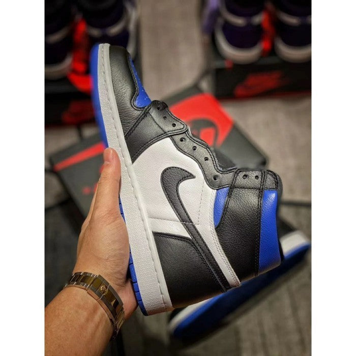 Air Jordan 1 Retro High Royal Toe