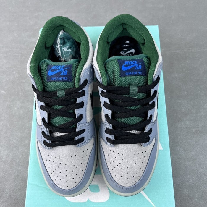 Nike SB Dunk Low Maple Leaf Central Park