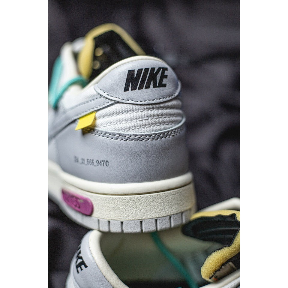 Off-White x Nike Dunk Low Lot 004