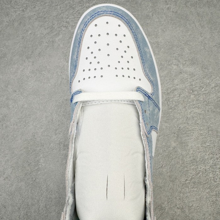 Air Jordan 1 High Hyper Royal | 555088-402