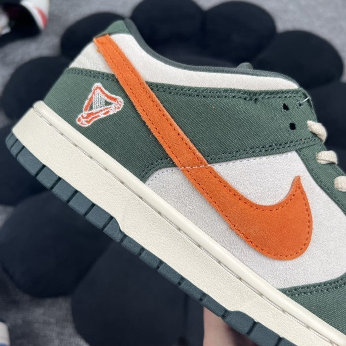 Nike SB Dunk Low Eire