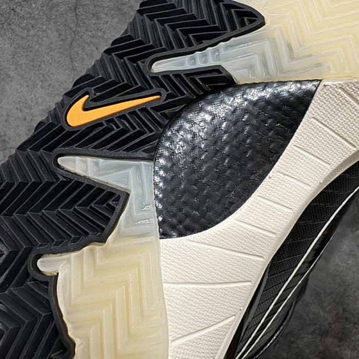 Undefeated x Nike Kobe 4 Protro Black Mamba