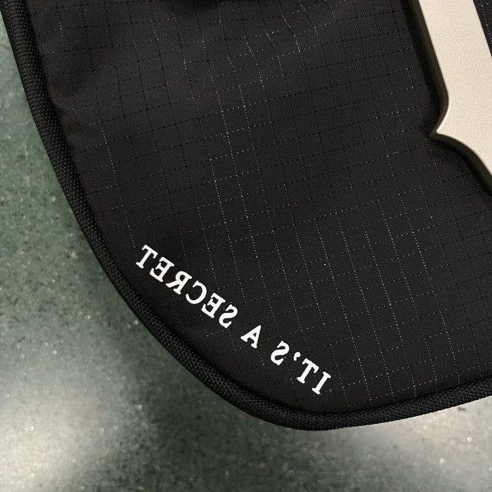 Trapstar London Cobra T Bag - Black/ Silver