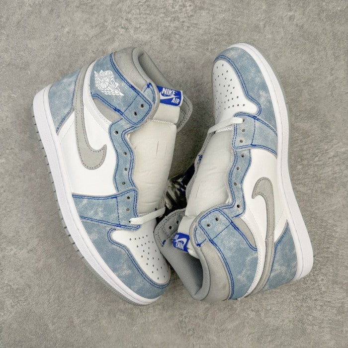 Air Jordan 1 High Hyper Royal | 555088-402