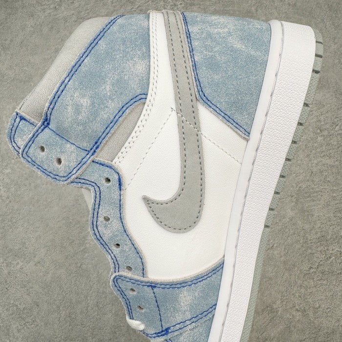 Air Jordan 1 High Hyper Royal | 555088-402