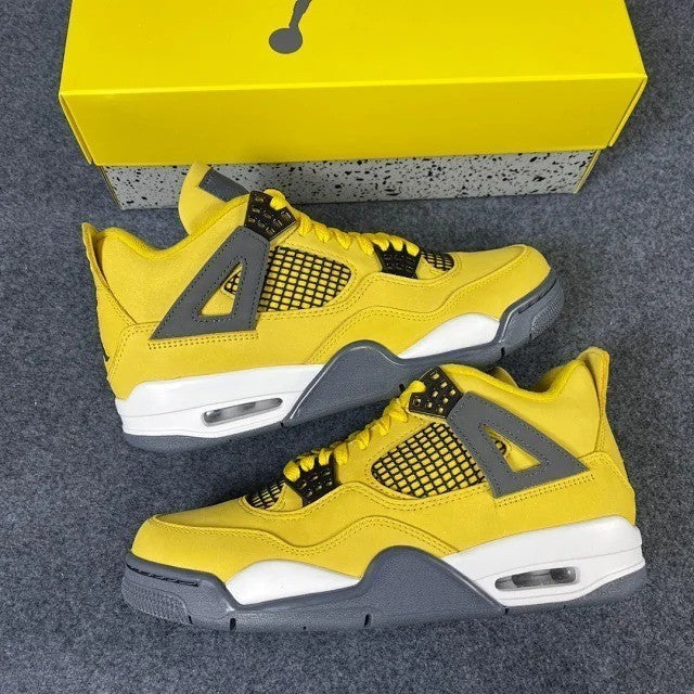 Air Jordan 4 Retro Lightning (2021)