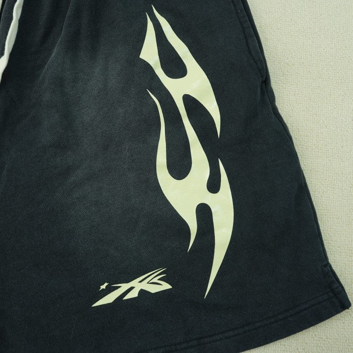 Hellstar Sports Flame Shorts - Black