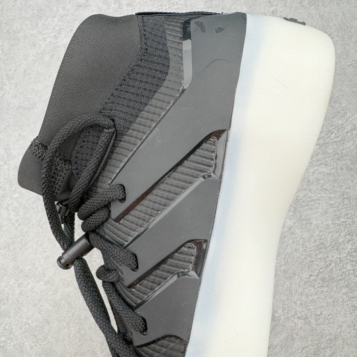 FOG Athletics I Basketball Carbon