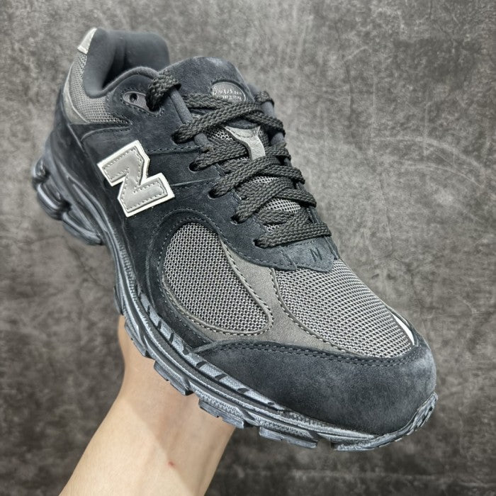 New Balance 2002R 'Black Grey' M2002RBV