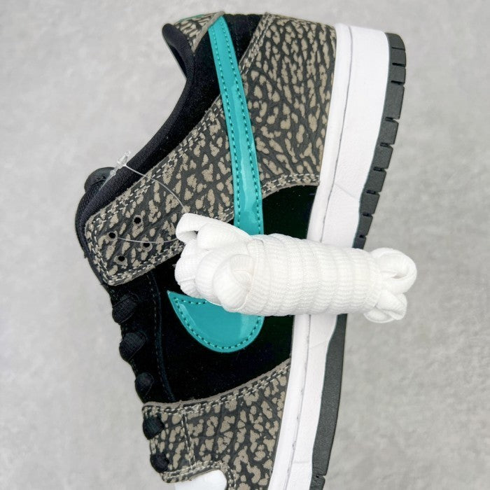 Nike SB Dunk Low atmos Elephant