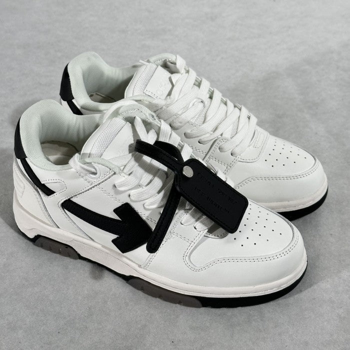 OFF-WHITE Out Of Office 'OOO' Low Tops Sneakers - White/ Black Arrow