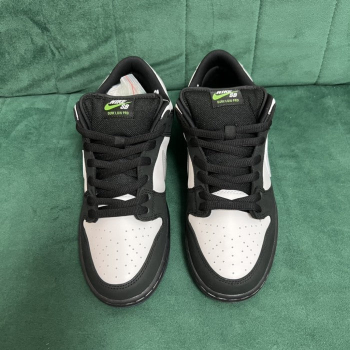 Staple x Nike SB Dunk Low Panda Pigeon - BV1310-013