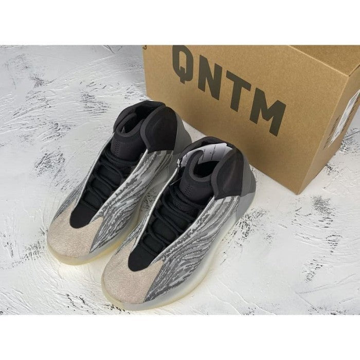 adidas Yeezy Quantum YZY QNTM (Lifestyle Model) - Q46473