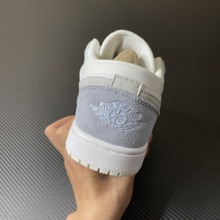 Air Jordan 1 Low 'Paris' CV3043-100