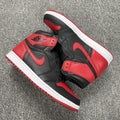 Air Jordan 1 Retro High Bred Banned (2016)