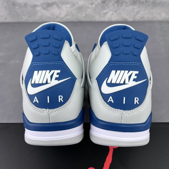 Air Jordan 4 Retro Military Blue
