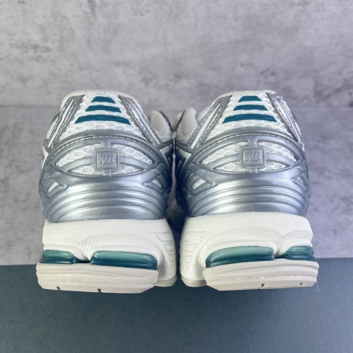 New Balance 1906R 'Silver Metallic Cream' M1906REE