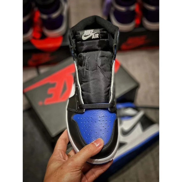 Air Jordan 1 Retro High Royal Toe