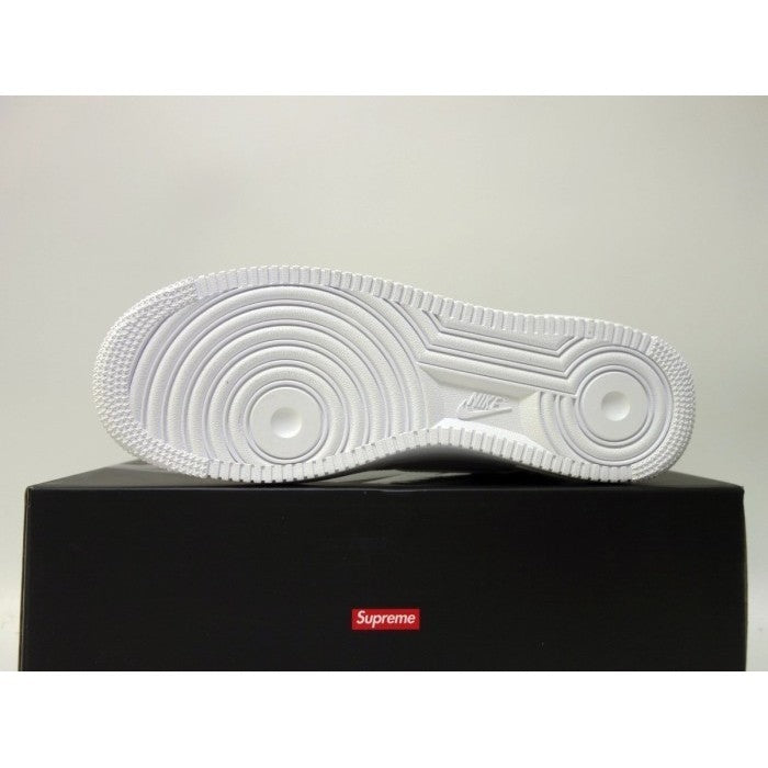 Nike Air Force 1 White x Supreme