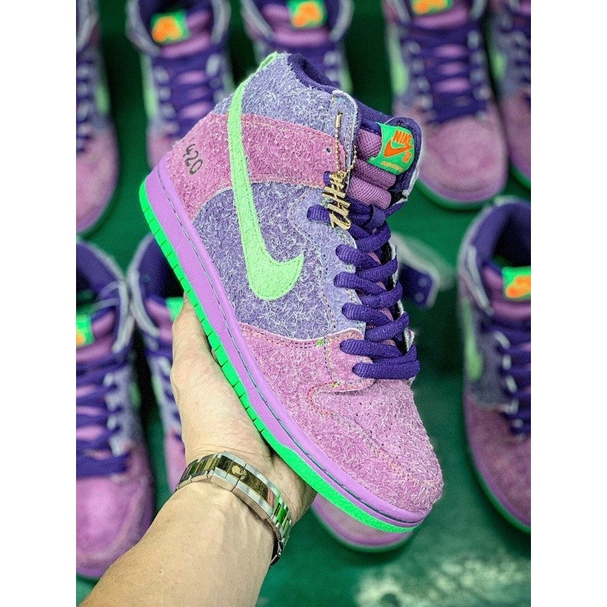 Nike SB Dunk High Reverse Skunk