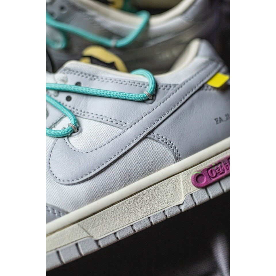 Off-White x Nike Dunk Low Lot 004