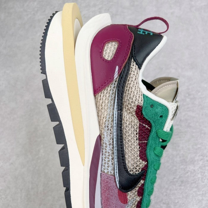 sacai x Nike Vaporwaffle Neptune Green