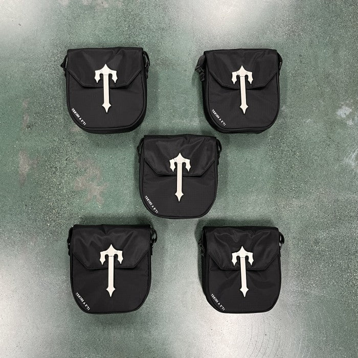 Trapstar London Cobra T Bag - Black/ Silver
