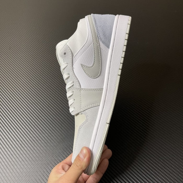 Air Jordan 1 Low 'Paris' CV3043-100