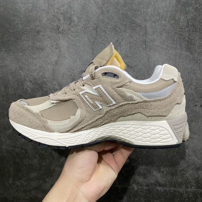 New Balance 2002R Protection Pack 'Driftwood' M2002RDL
