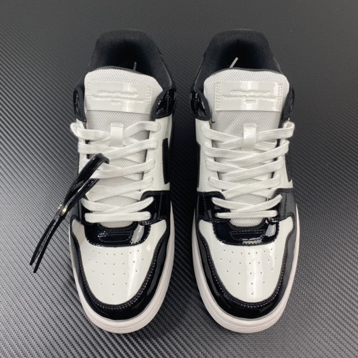 OFF-WHITE Out Of Office 'OOO' Low Tops Sneakers - Patent Black