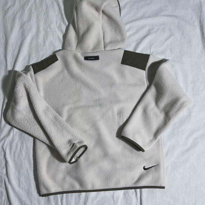 Vintage Nike ACG Ninja Fleece White Sherpa Hoodie