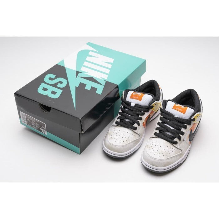 Nike SB Dunk Low Raygun Tie-Dye White - BQ6832-101