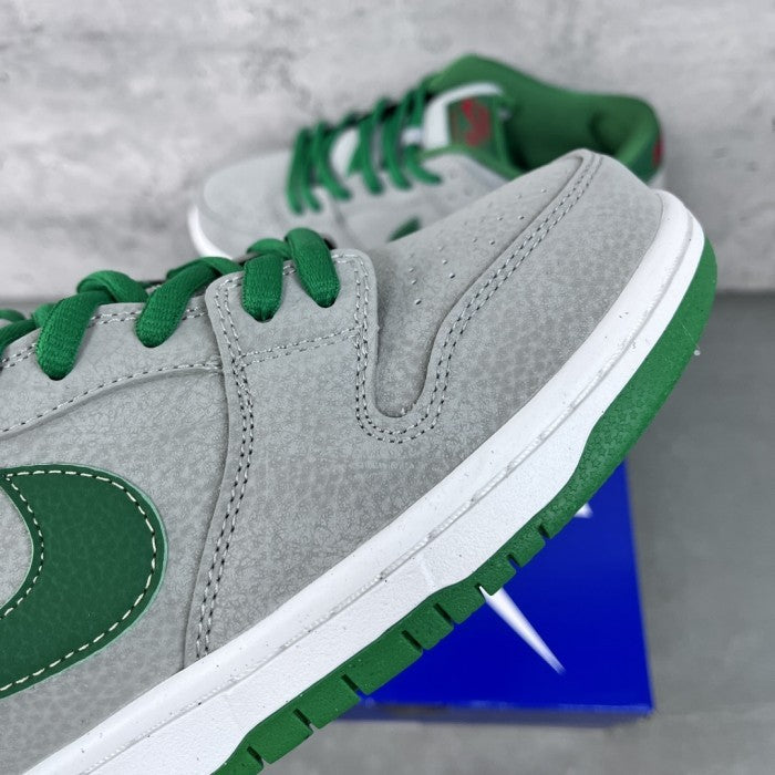 Nike SB Dunk Low Pro Medusa