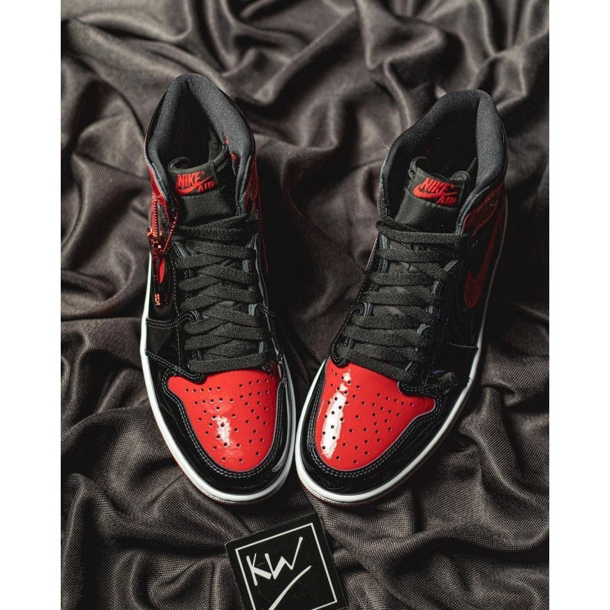 Air Jordan 1 Retro High Patent Bred