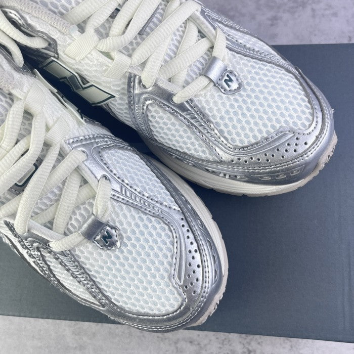 New Balance 1906R 'Silver Metallic Cream' M1906REE