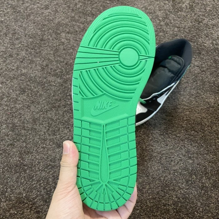 Air Jordan 1 Retro High Lucky Green