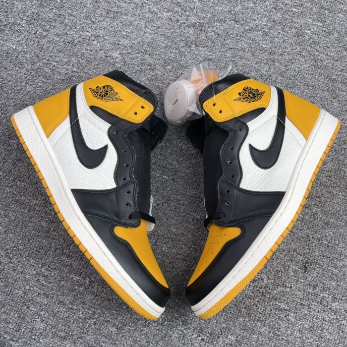 Air Jordan 1 Retro High Taxi