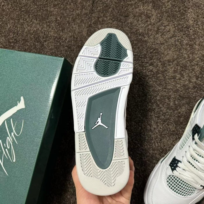 Air Jordan 4 Retro Oxidized Green