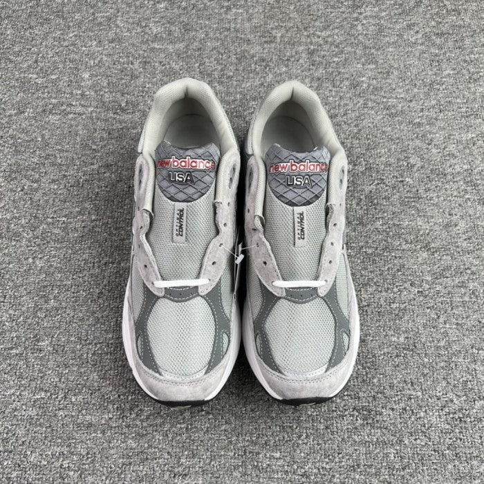 New Balance 990V3 Kith Grey