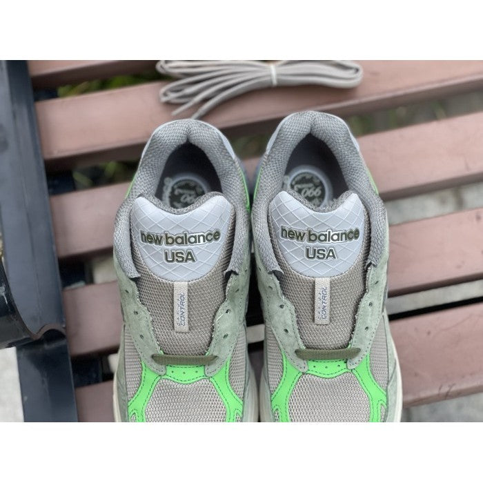 Patta x New Balance 990v3 MiUSA Keep Your Family Close Men's - M990PP3