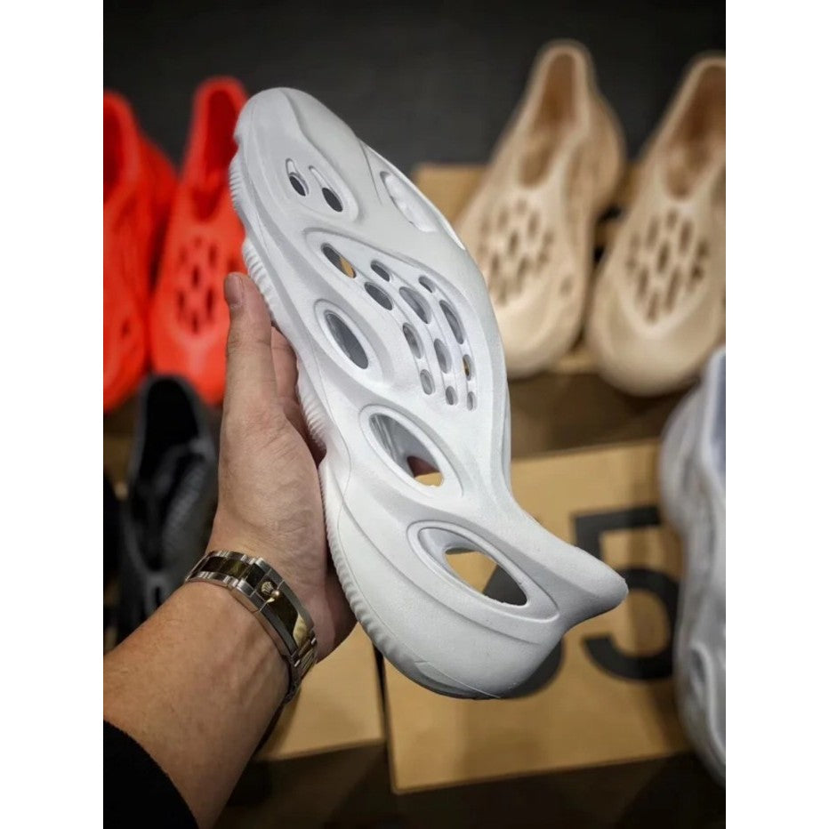 adidas Yeezy Foam RNNR Ararat - G55486