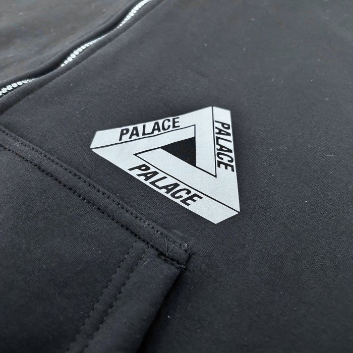 Palace Thermal Bonded Cap Hood Black