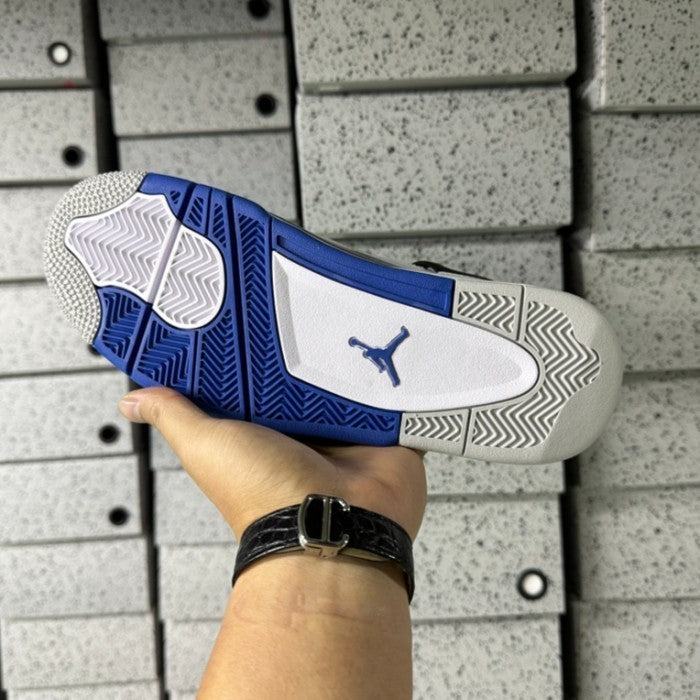 Air Jordan 4 Retro Motorsports (2017)