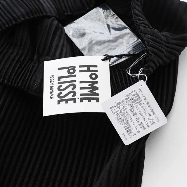 Homme Plissé Issey Miyake Basics Pleated Trouser JF150