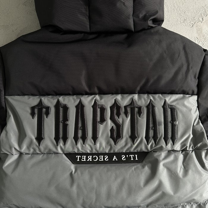 Trapstar Decoded Puffer Jacket (FW23) - Black/Grey