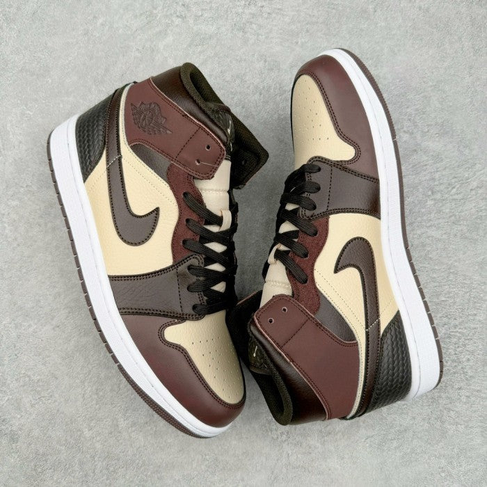 Air Jordan 1 Mid SE 'Paris YMCA' FZ4359‑200