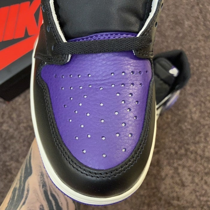 Air Jordan 1 Retro High Court Purple