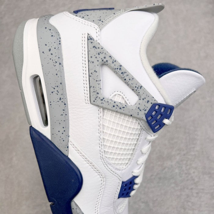 Air Jordan 4 Retro Midnight Navy
