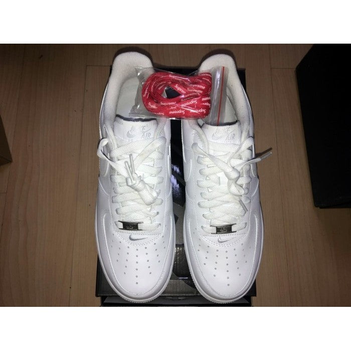 Nike Air Force 1 White x Supreme